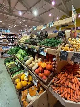 318-biocoop-magasin-bio-marseille-castellane-courge-potiron-fruit-legume-carotte-saison.webp