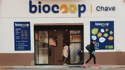 318-biocoop-magasin-bio-marseille-castellane-entree-devanture-facade.webp